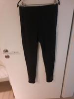 Laufhose Sporthose 38 schwarz crane mit Windschutz Nordrhein-Westfalen - Bocholt Vorschau