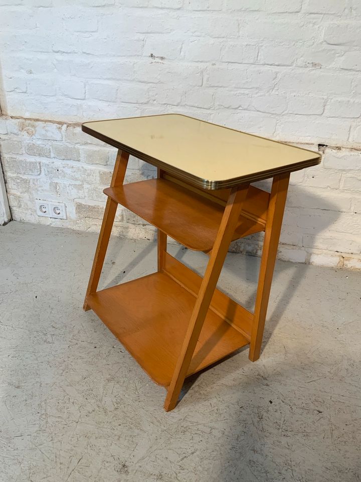 Mid Century Regal Standregal Vintage Design coffeetable tisch in Düsseldorf