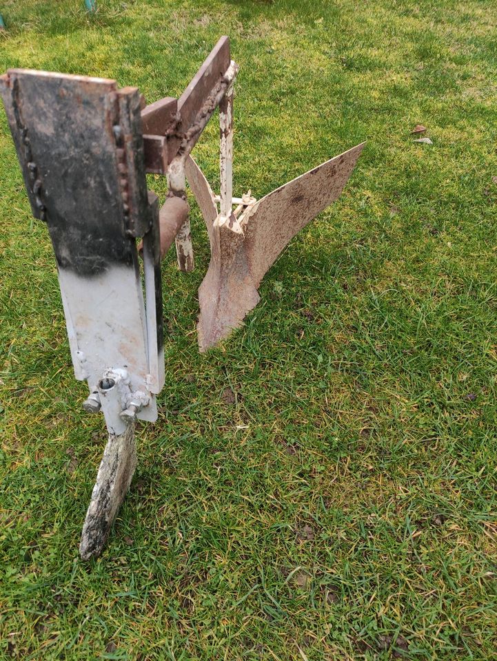 Häufelpflug für Einachsschlepper in Bad Schussenried