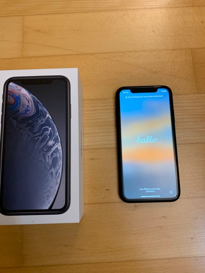 iPhone XR 64 GB in Rudersberg