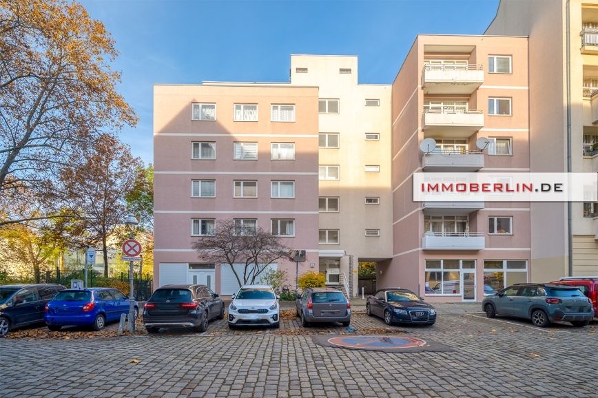 IMMOBERLIN.DE - Echtes Penthouse in Toplage – Sanierte Wohnung mit Südwestterrasse in Berlin