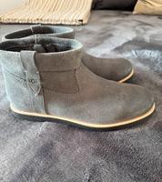 UGG Stiefeletten Wildleder Gr.40 Hessen - Aßlar Vorschau