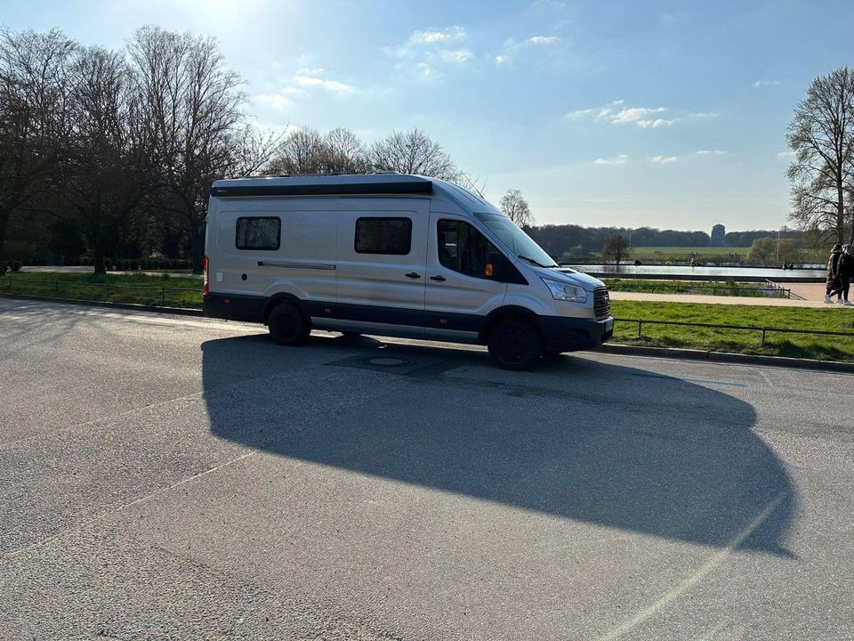 Wohnmobil Ford Transit Camper Wohnwagen 2 Meter Bett Einzelbetten in Hamburg