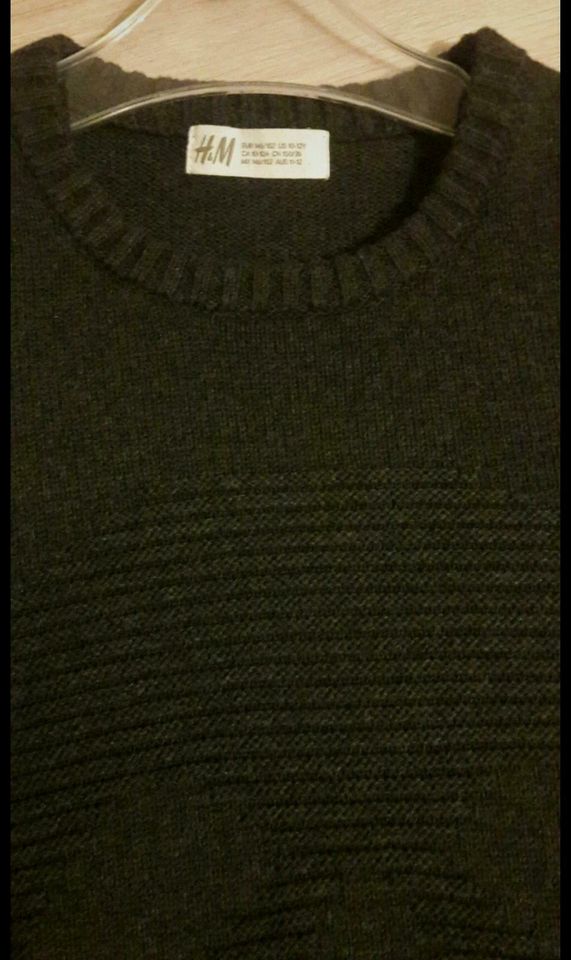 H&M Strickpullover/Pullover Gr.146/152 Totenkopf! Wie neu in Meinhard