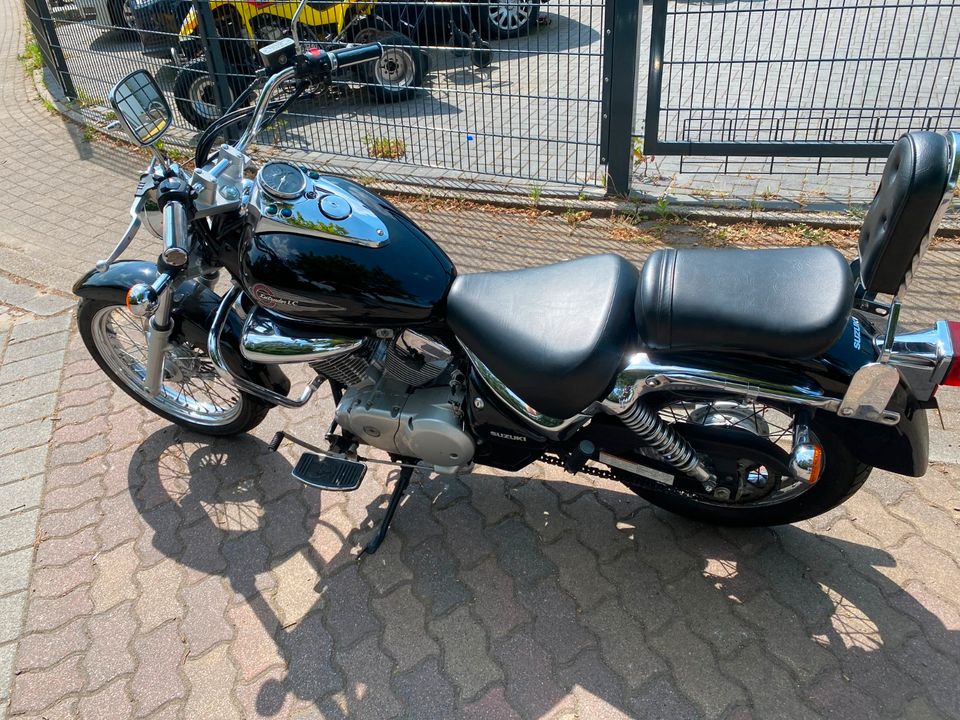 Schöne Gepflegte Suzuki VL 125 Intruder Nur 8014 Km Tüv 05.2024 in Herne