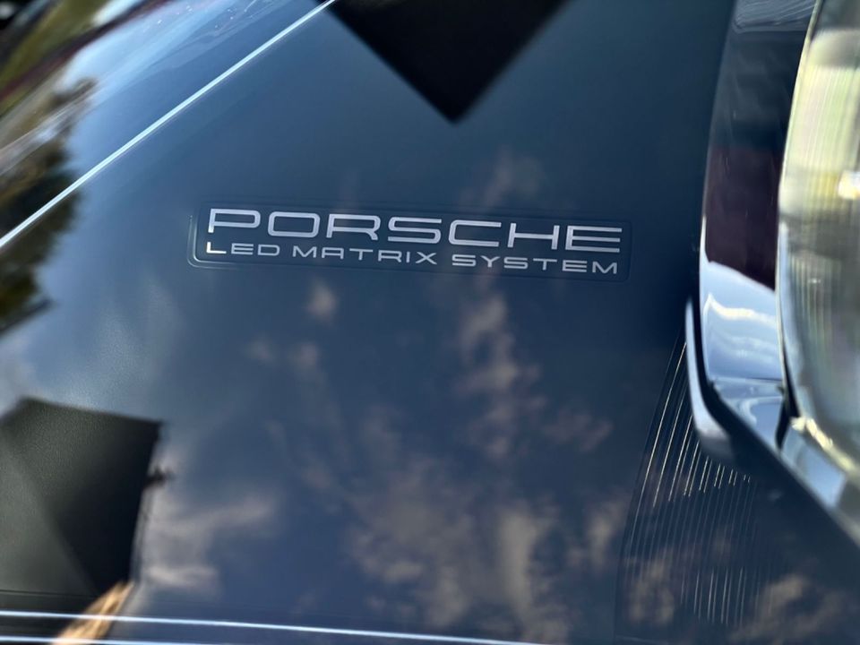 Porsche 911 Carrera 4S APPROVED 9.2025 PANO/CARBON/LIFT in Gelsenkirchen