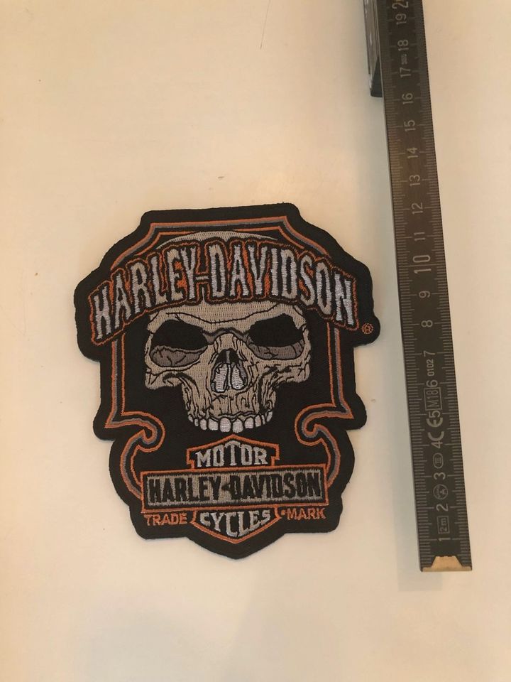 Harley Davidson Aufnäher an Selbstabholer Nähe Alsenplatz HR4 in Hamburg