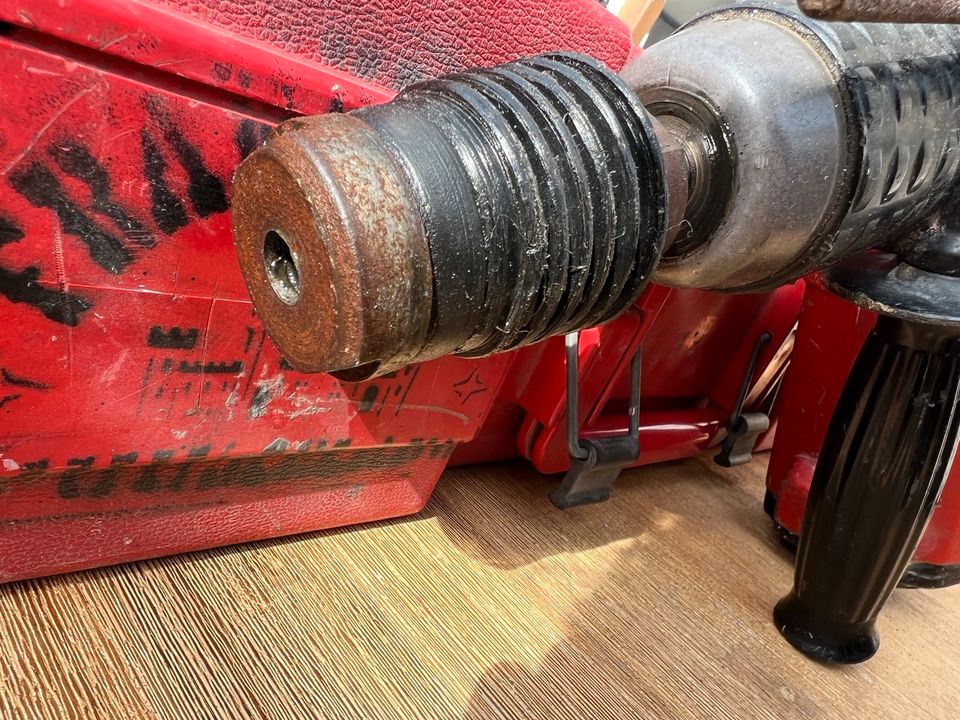 Hilti TE 22 Schlagbohrmaschine Bohrhammer Bohrmaschine 520 Watt in Kerpen