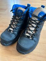 Nike Boots Schuhe 37,5 Stiefel Manoa Dresden - Klotzsche Vorschau