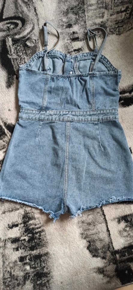 Neue Jeans Overall mit Shorts.  Größe xs in Heidelberg
