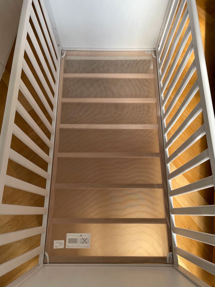 Ikea SUNDVIK Babybett,weiß,70x140,Skönast Matratze Kinderbett in Frankfurt am Main