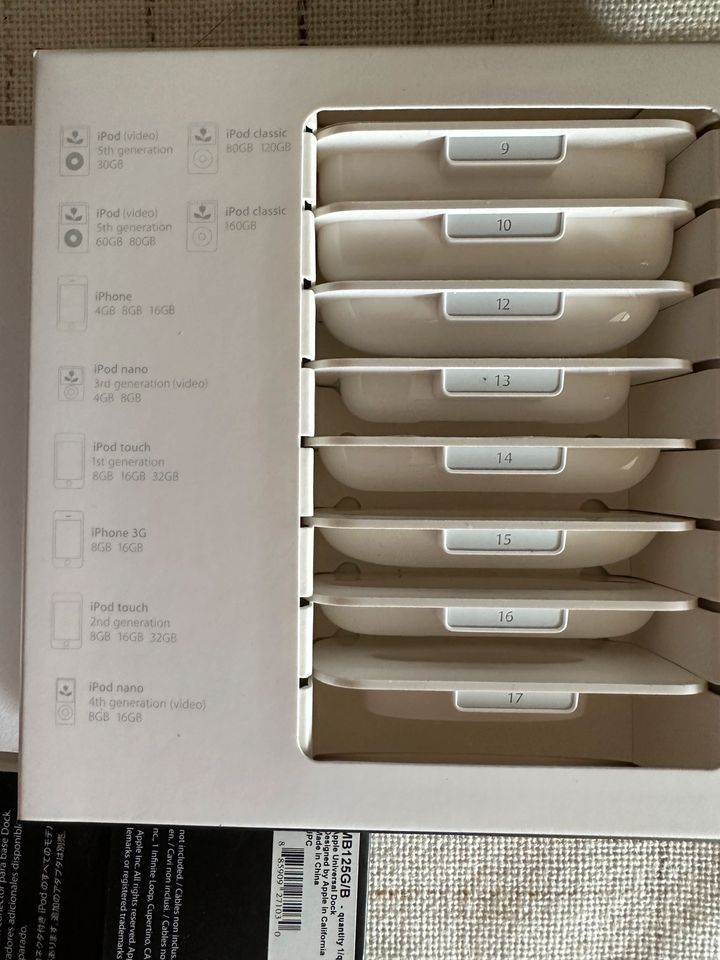 Apple Universal Dock 125G/B nur 1 Teil benutzt in Unzenberg