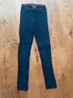 Tommy Hilfiger Strick Leggings dunkelblau Gr. 128 Bayern - Straubing Vorschau