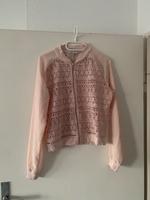 Süße Jacke Stradivarius Spitze Altrosa Rosa Gr M Hessen - Offenbach Vorschau