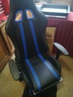Gaming chair mit fusstütze, gebrauchsspuren 2 Jahre alt Baden-Württemberg - Bad Herrenalb Vorschau