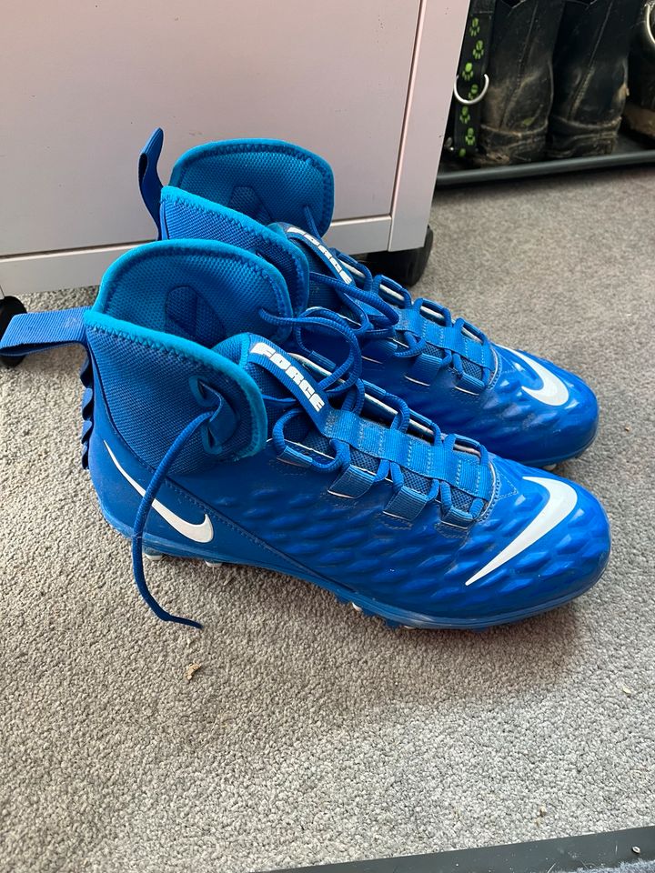 Nike Force Football Schuhe Herren hoch gr. 43 NEU in Horgenzell