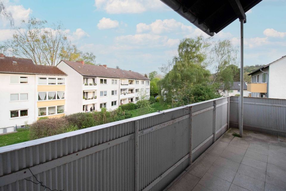 Gute Lage! Eigentumswohnung mit 3 Zimmern, Balkon und Garage in gepflegtem Zustand! in Bonn