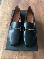 Hugo Boss Echtleder- Loafer Damen Gr 39 Berlin - Tempelhof Vorschau