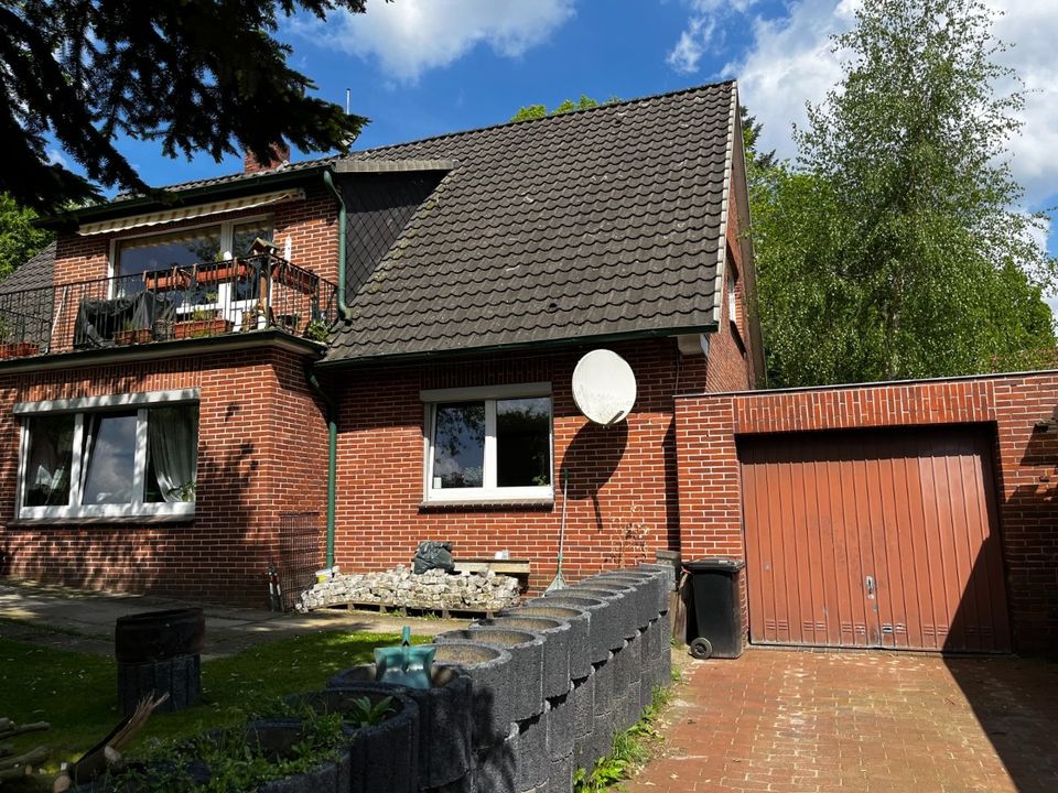 Schönes Renditeobjekt Zweifamilienhaus in Huntlosen mit neuer Heizung in Großenkneten zu verkaufen in Großenkneten