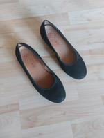 Bene Lederballerinas Schwarz Leicht Glitzernd 38 Friedrichshain-Kreuzberg - Friedrichshain Vorschau
