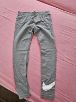 Nike Mädchen Leggings Größe L146/156 Brandenburg - Neuenhagen Vorschau