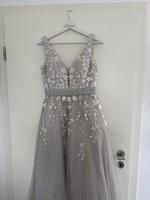 Abendkleid / Brautkleid / Hochzeitskleid Grau Nordrhein-Westfalen - Solingen Vorschau