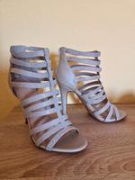Highheels NEU Gr 40 Brandenburg - Brieselang Vorschau