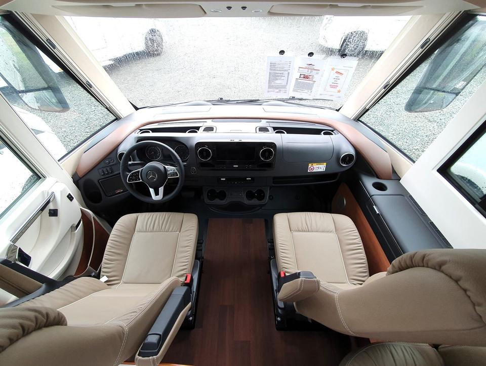 Carthago chic c-line xl I I 6.2 QB - Mercedes LP 205.160, in Bremen