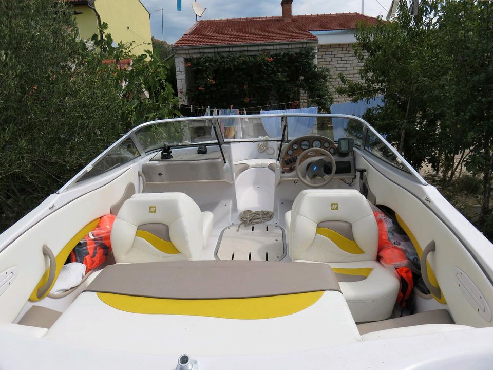 ☀️ ❤️ Sportboot Fourwinns Bowrider Boot mit Trailer  Yacht in Erbach