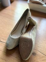 Wildlederpumps von Gerry Weber Größe 4 Niedersachsen - Barum Vorschau