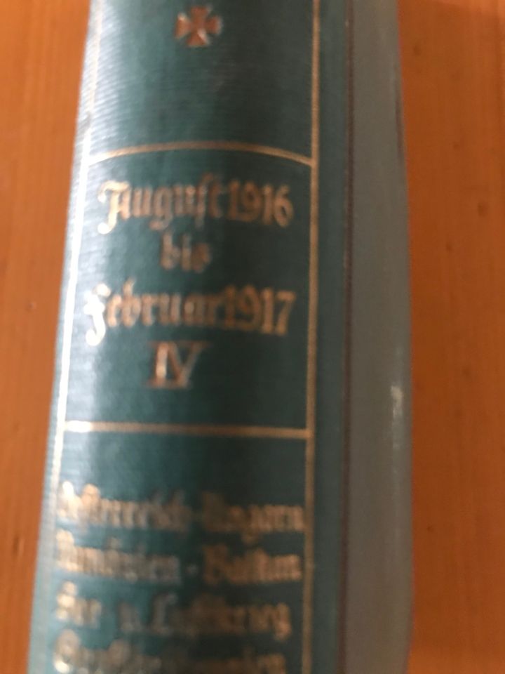 Buch Der Völkerkrieg Band 21 in Wiesbaden