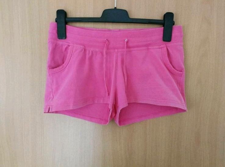 Esmara Shorts pink Größe M 40/42 kurze Hose in Minden