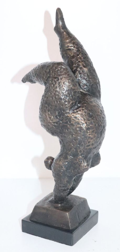 Bronze Skulptur / Figur , "abstrakte Turnerin" , Höhe 30cm in Borken