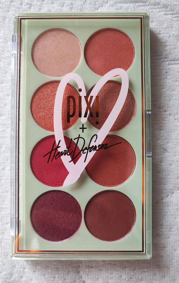 Pixi Eye Heart Lidschatten Palette make up in Wassenach