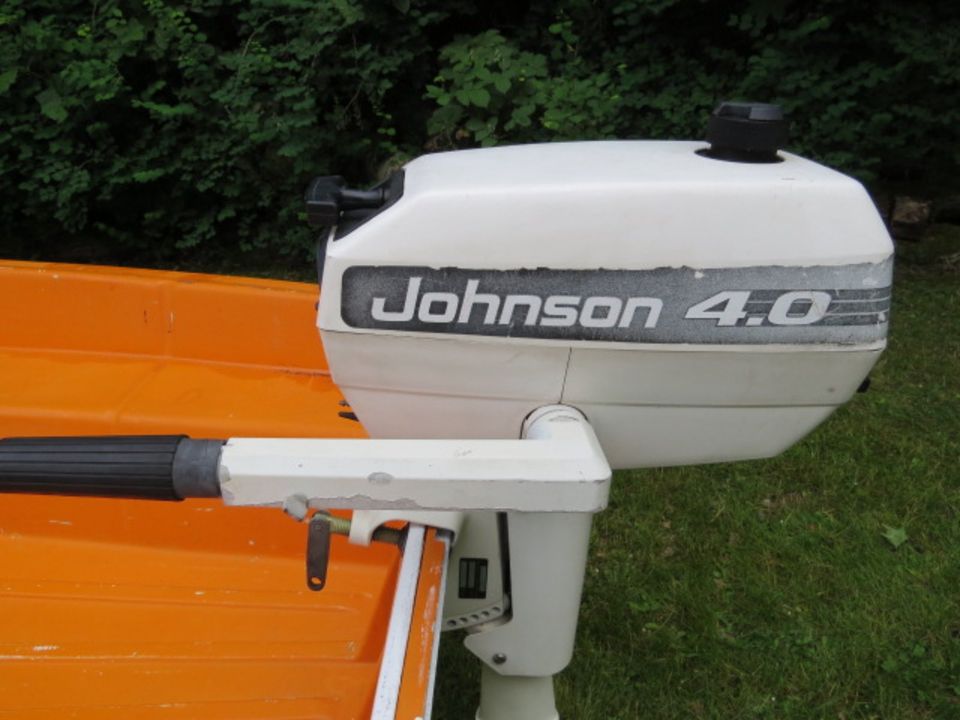 Johnson 4 PS Außenborder 2 Takt Bootsmotor Motor Kurz Schaft in Berlin