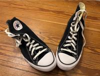 Converse Chucks Gr. 44.5 schwarz neuwertig Niedersachsen - Braunschweig Vorschau