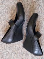 Jeanette D. - Pumps Dresden - Prohlis-Nord Vorschau