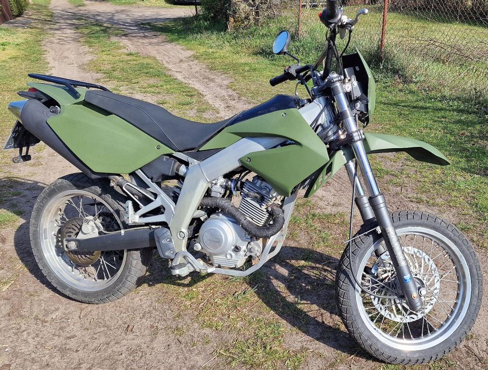 Derbi Senda 125 4 takt / Baugleich aprilia sx 125 Enduro Cross in Berlin