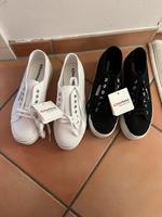 Superga Plateau Sneaker Schwarz & Weiß Größe 39 neu Baden-Württemberg - Freiburg im Breisgau Vorschau