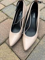 Graceland Pumps Gr. 40 NEU Nordrhein-Westfalen - Borken Vorschau