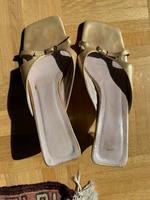 Mules/Sandalen in Gold, Größe 38 von Unisa Bonn - Kessenich Vorschau