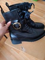 Unisa Lederstiefel Stiefeletten schwarz, NEU Nordrhein-Westfalen - Leverkusen Vorschau