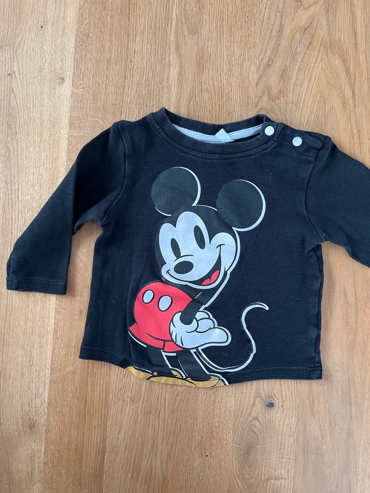 Pullover mit Mickey Mouse in Rümmelsheim