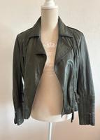 Lederjacke Hugo Boss Gr.36 Khaki Grün Düsseldorf - Eller Vorschau