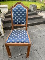 Vintage Holz-Stuhl königsblau (Stückpreis) Nordrhein-Westfalen - Schwerte Vorschau