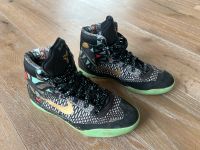 Nike Kobe Bryant 9 Ninth Special Edition Sneaker Schuhe Gr.40 Düsseldorf - Bilk Vorschau