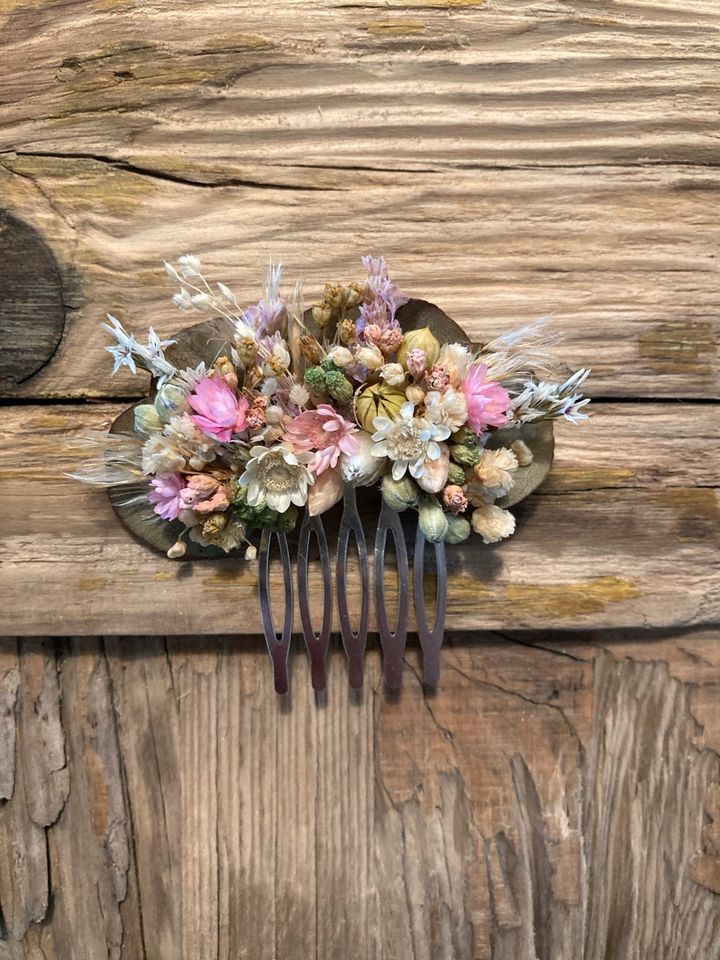 Haarschmuck Trockenblumen getrocknete Blumen Hochzeit Schmuck haa in Hattenhofen