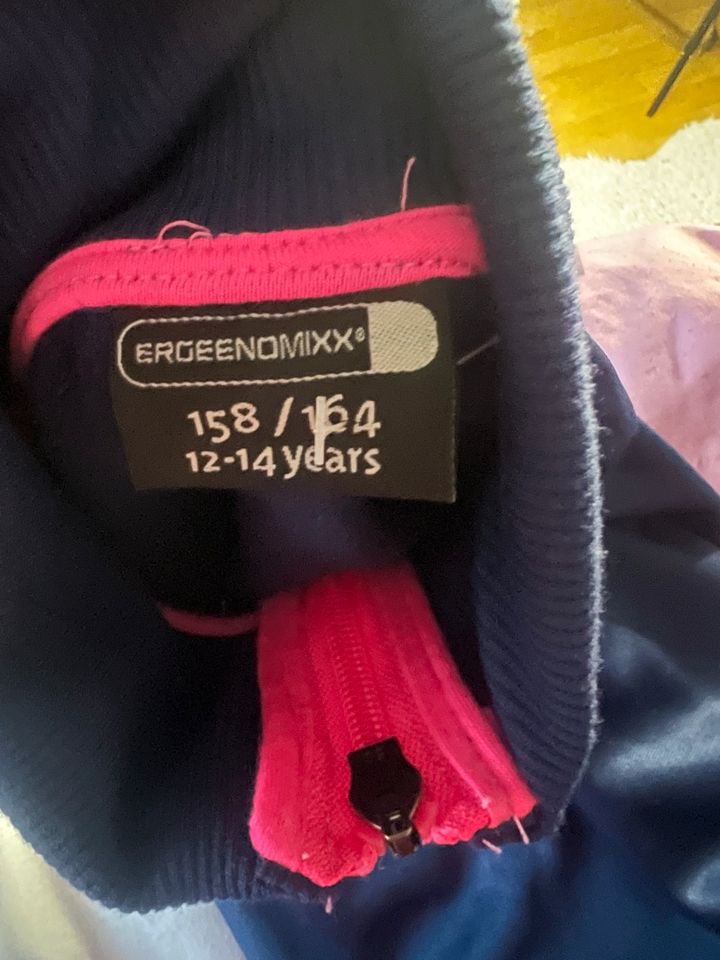 Mädchen T-Shirt Klamotten Bekleidungspaket gr 164 in Regensburg