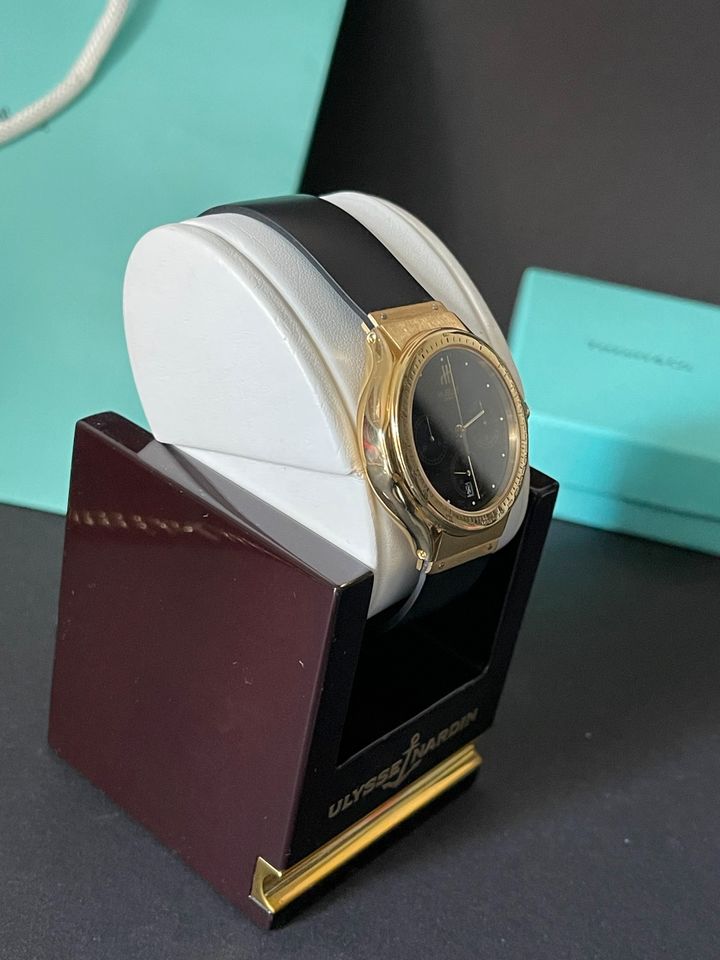 HUBLOT 18K Gold Armbanduhr Damen Herren Swiss Rolex Watch in Berlin