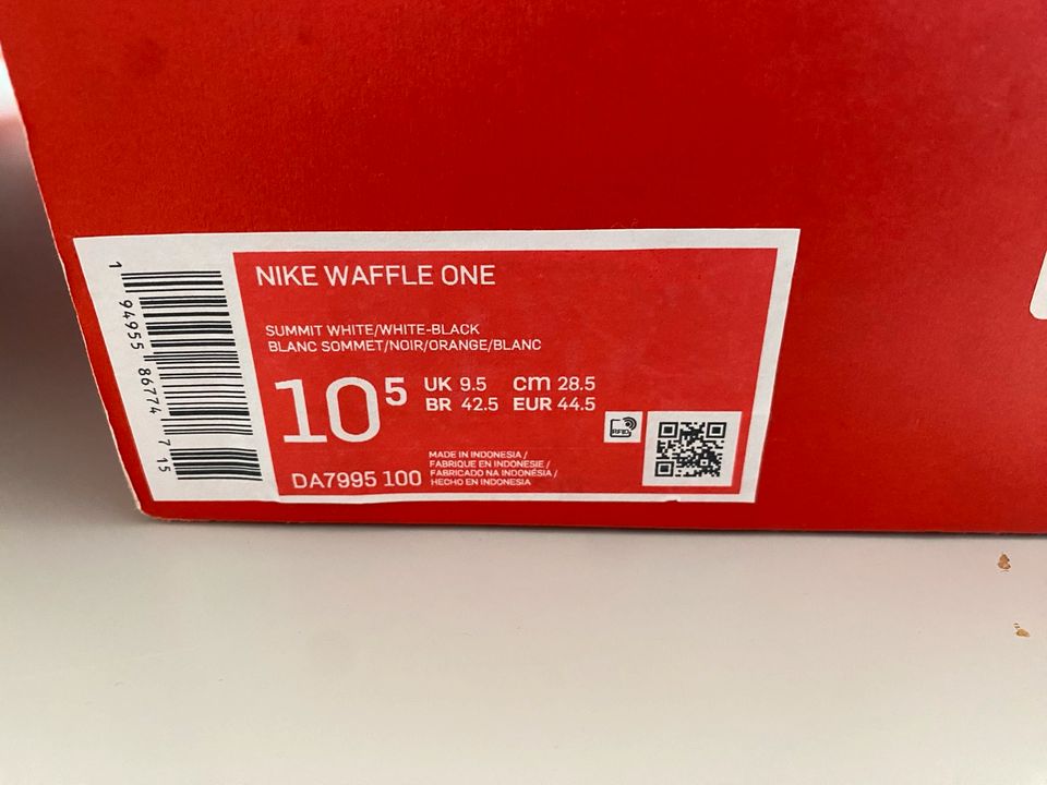 Nike Waffle One Größe 44.5 in Weilerbach